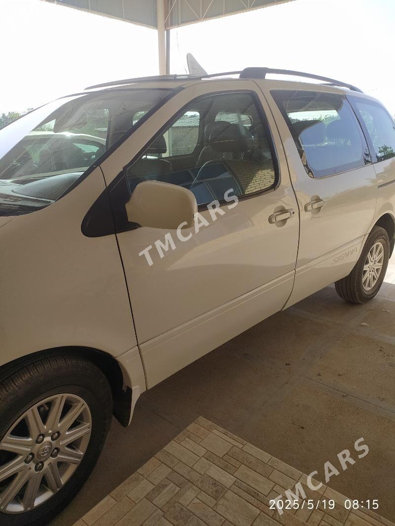 Toyota Sienna 2002 - 165 000 TMT - Векильбазар - img 3