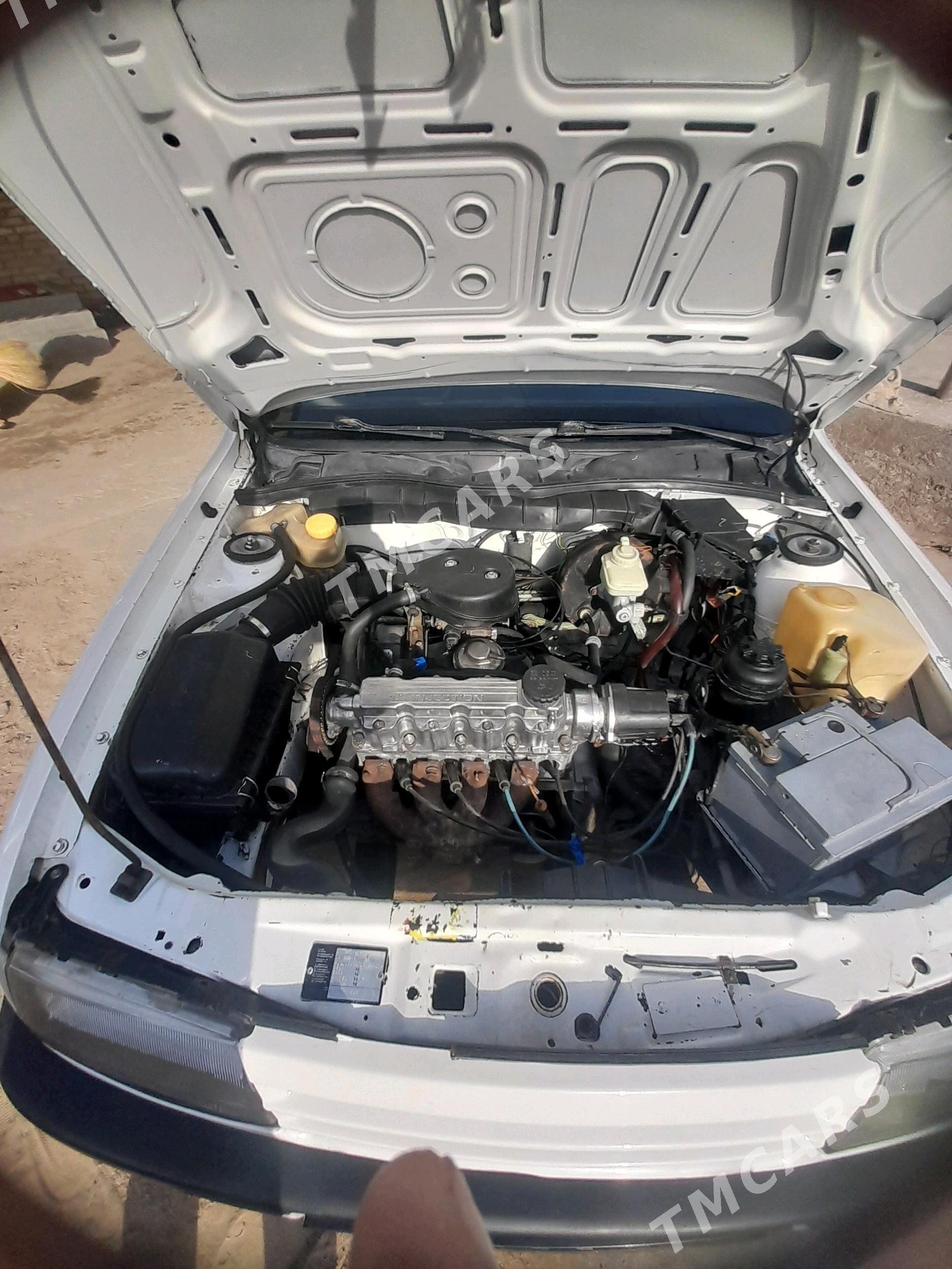 Opel Vectra 1989 - 35 000 TMT - Мары - img 6
