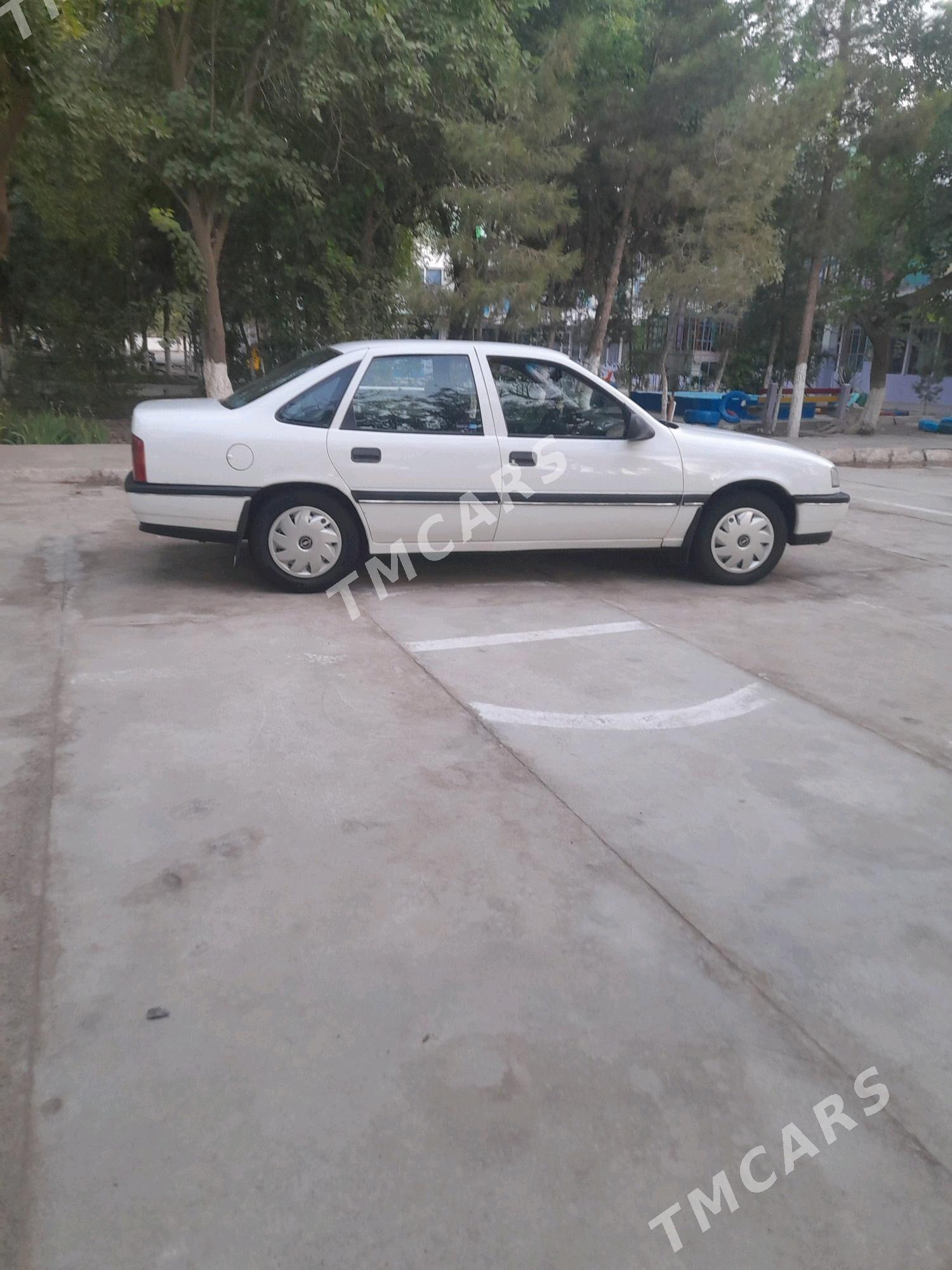Opel Vectra 1989 - 35 000 TMT - Мары - img 10