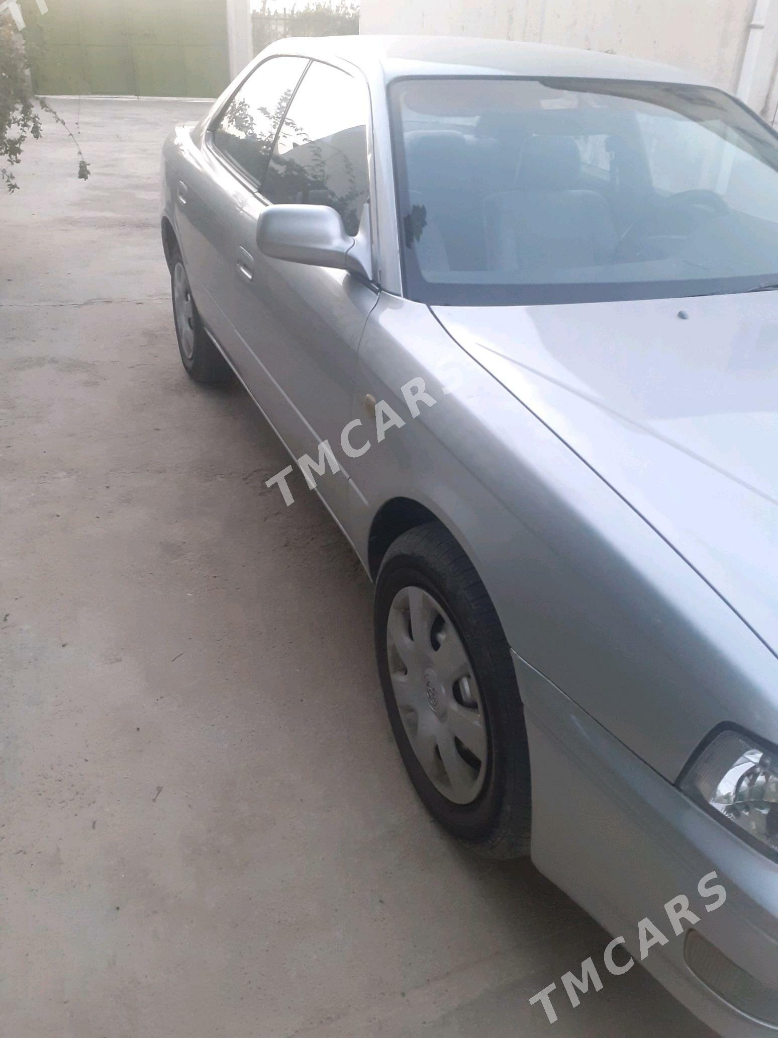 Toyota Vista 1994 - 60 000 TMT - Теджен - img 3