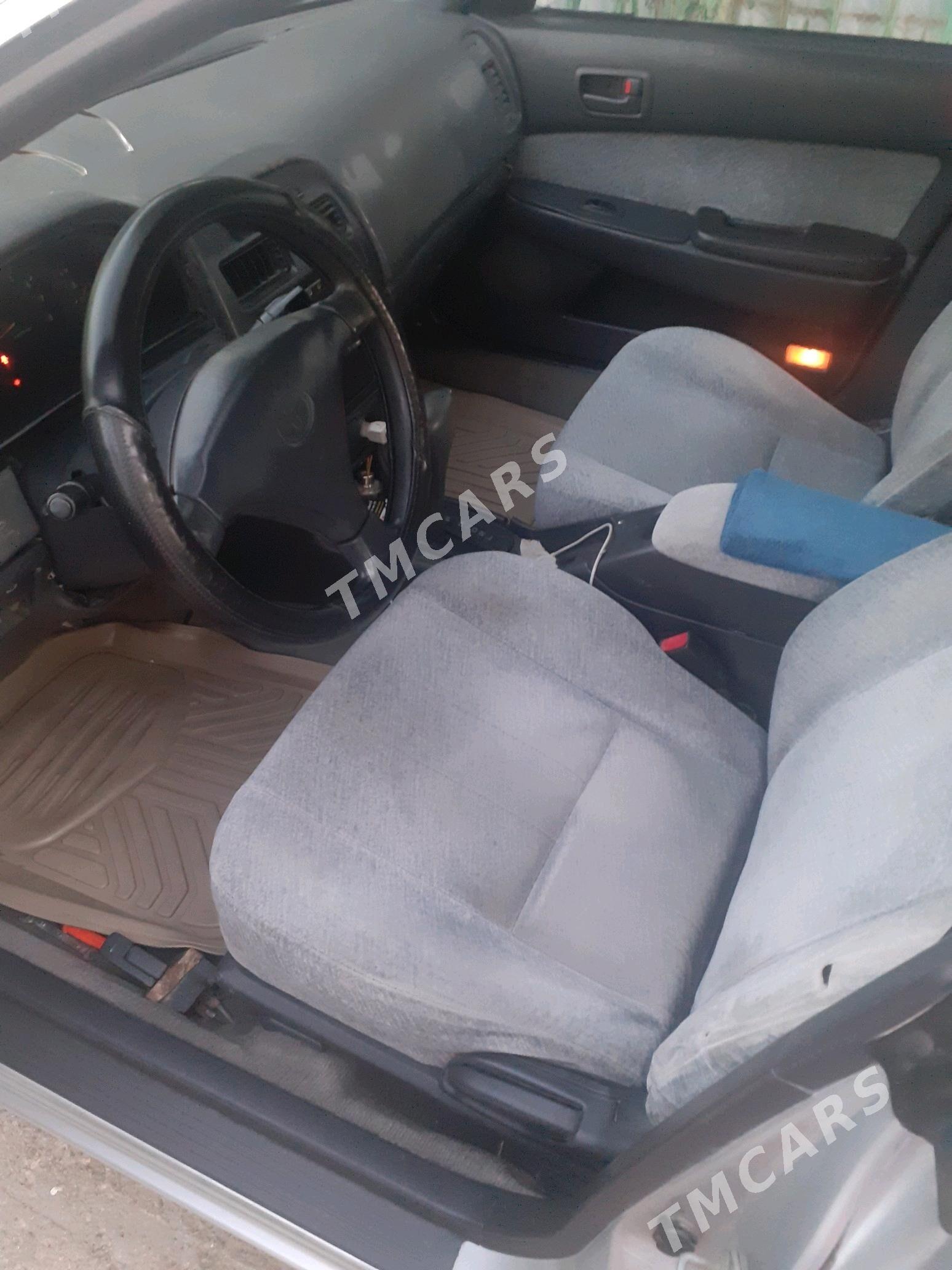 Toyota Vista 1994 - 60 000 TMT - Теджен - img 4