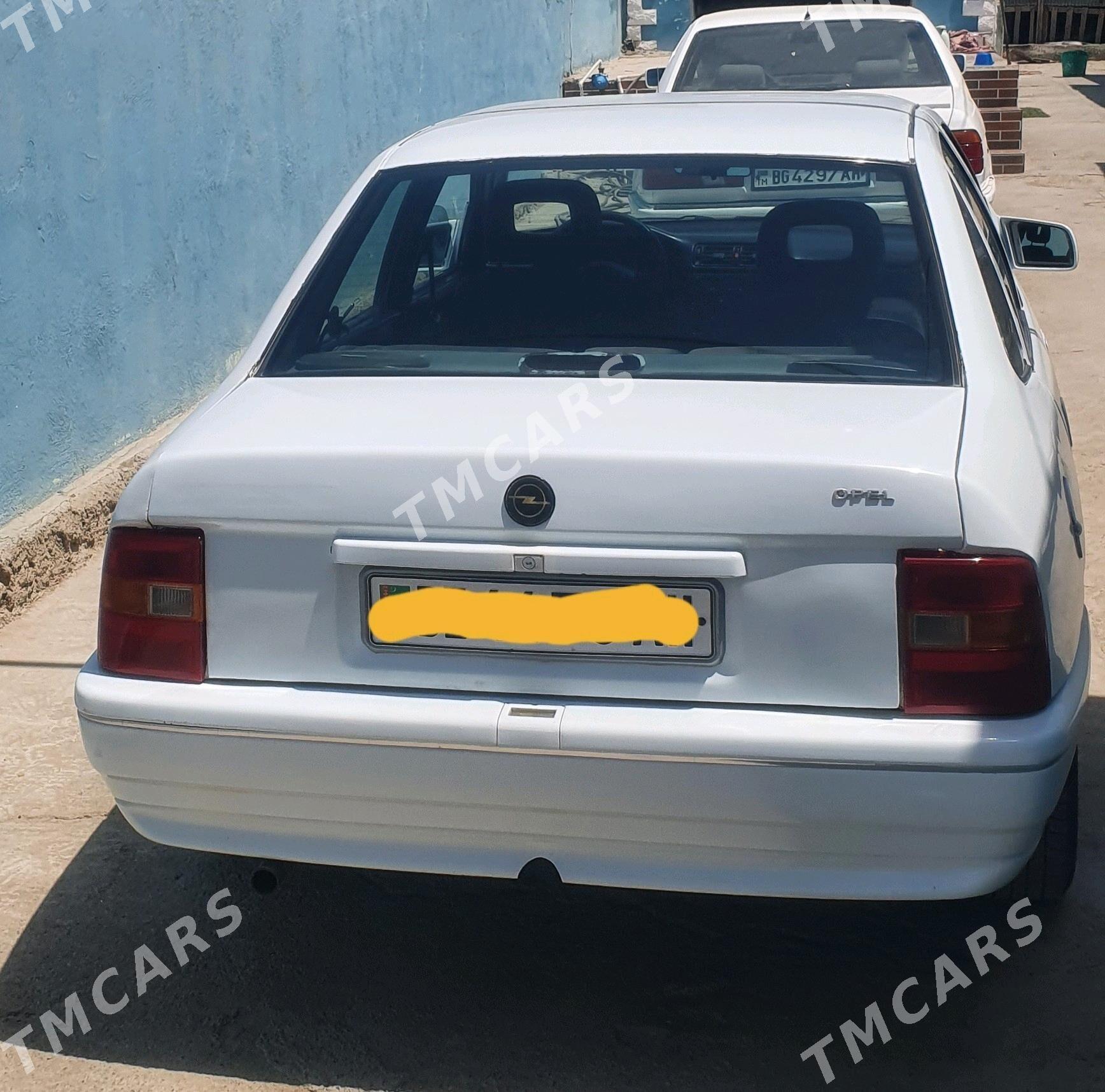 Opel Vectra 1992 - 35 000 TMT - Ак-Бугдайский этрап - img 3