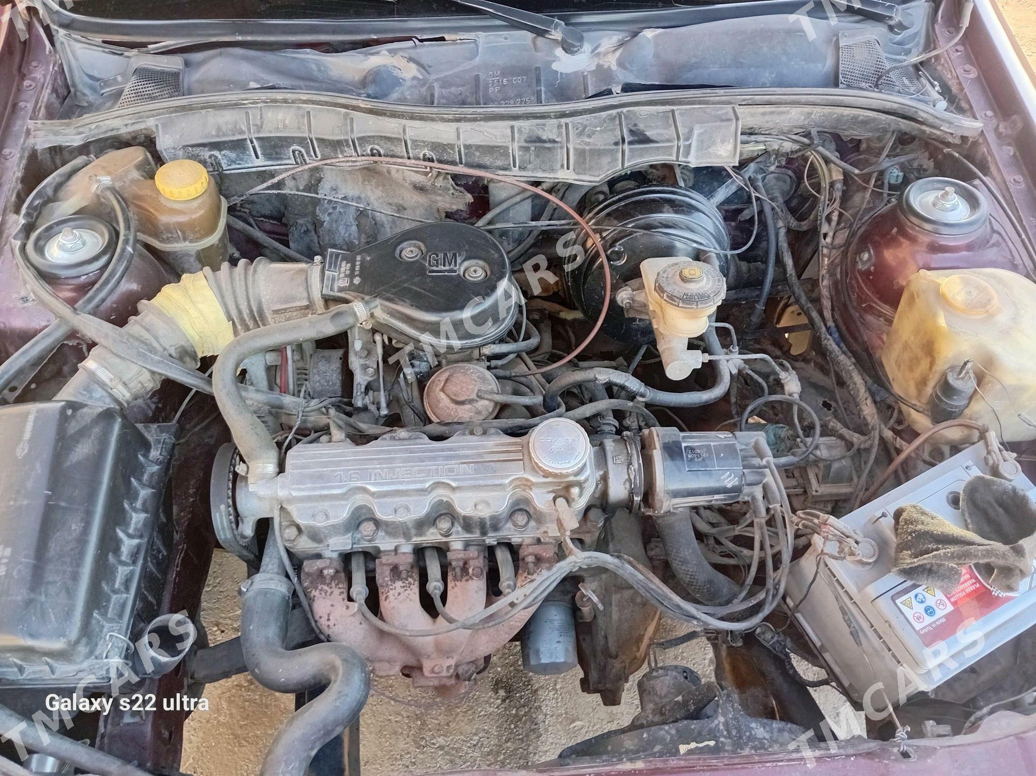 Opel Vectra 1989 - 27 000 TMT - Мары - img 5