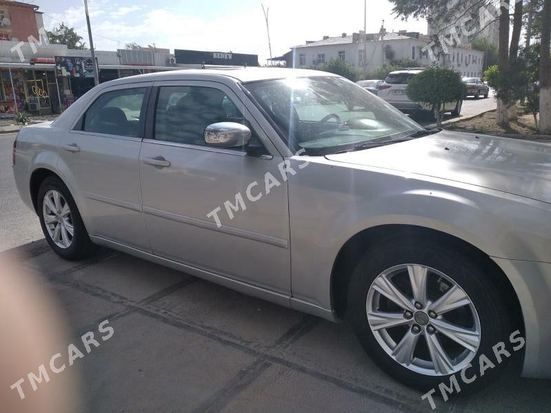 Chrysler 300 2008 - 120 000 TMT - Мары - img 6