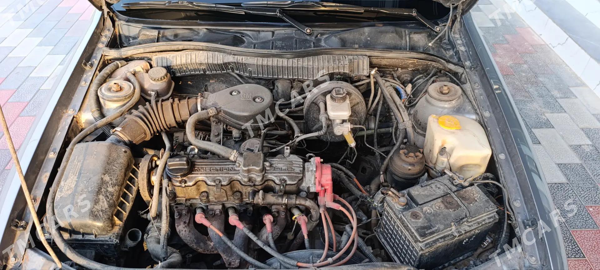 Opel Vectra 1992 - 45 000 TMT - Murgap - img 3