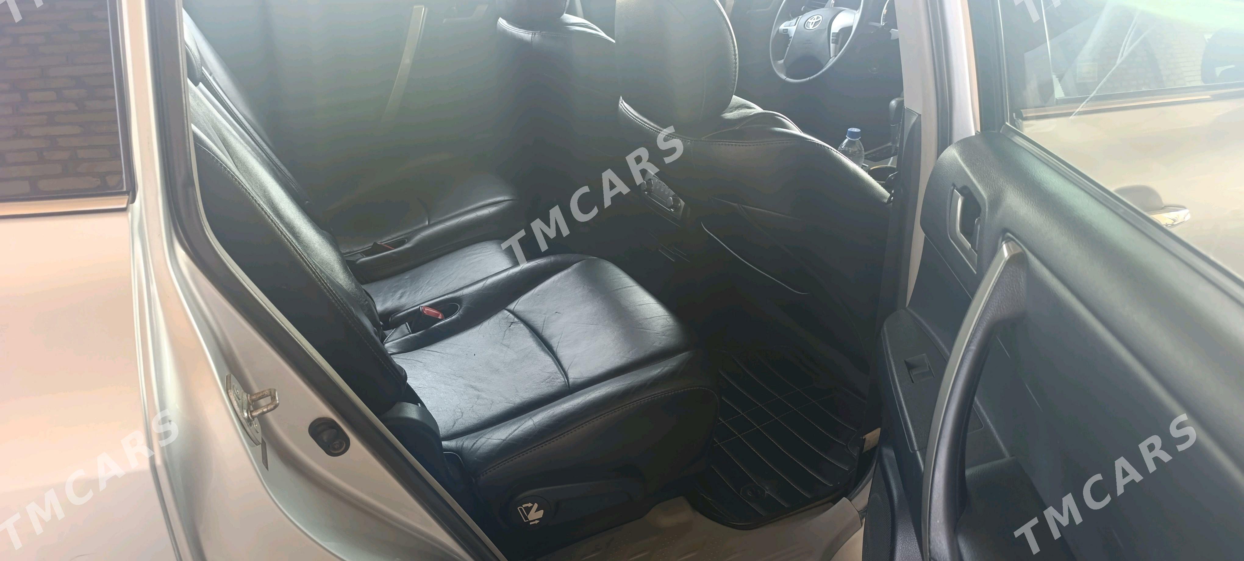 Toyota Highlander 2012 - 350 000 TMT - Mary - img 9
