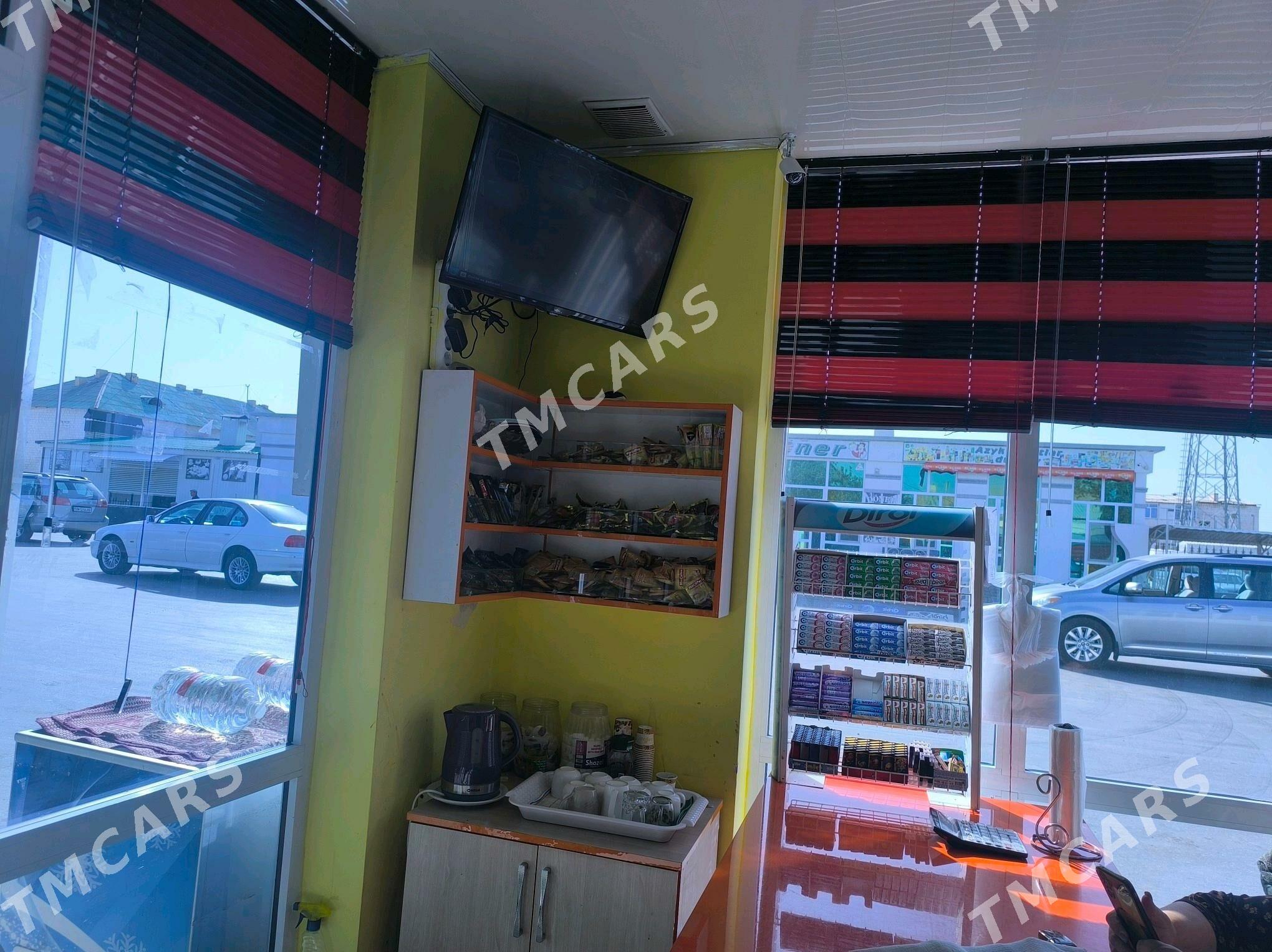 Satlyk dukan we kafe - Balkanabat - img 2