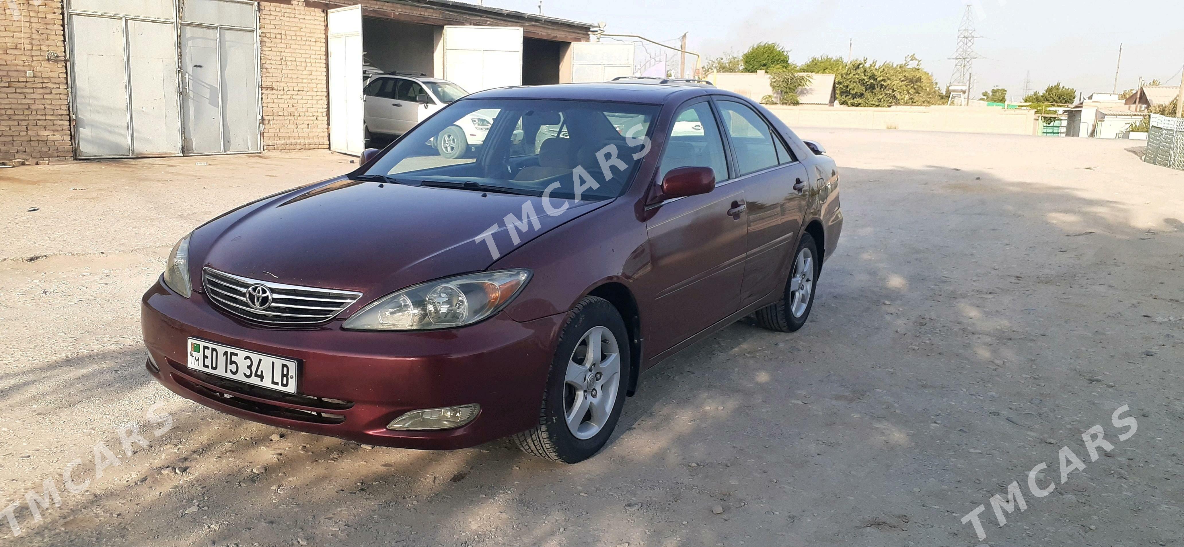 Toyota Camry 2003 - 130 000 TMT - Halaç - img 8
