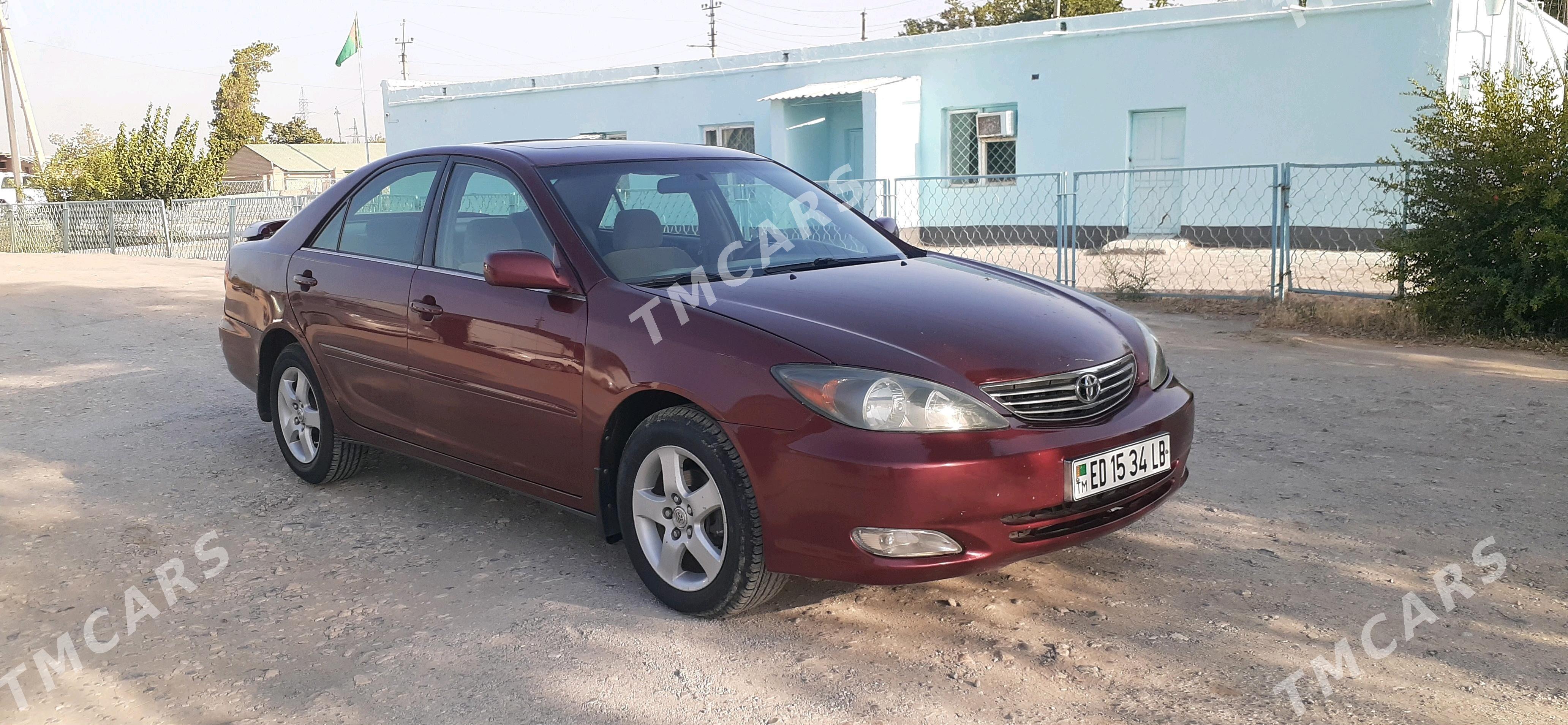 Toyota Camry 2003 - 130 000 TMT - Halaç - img 9