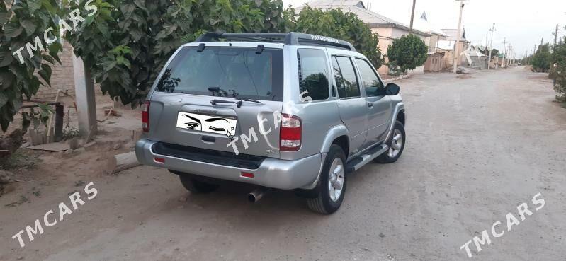 Nissan Pathfinder 2003 - 110 000 TMT - Мары - img 3