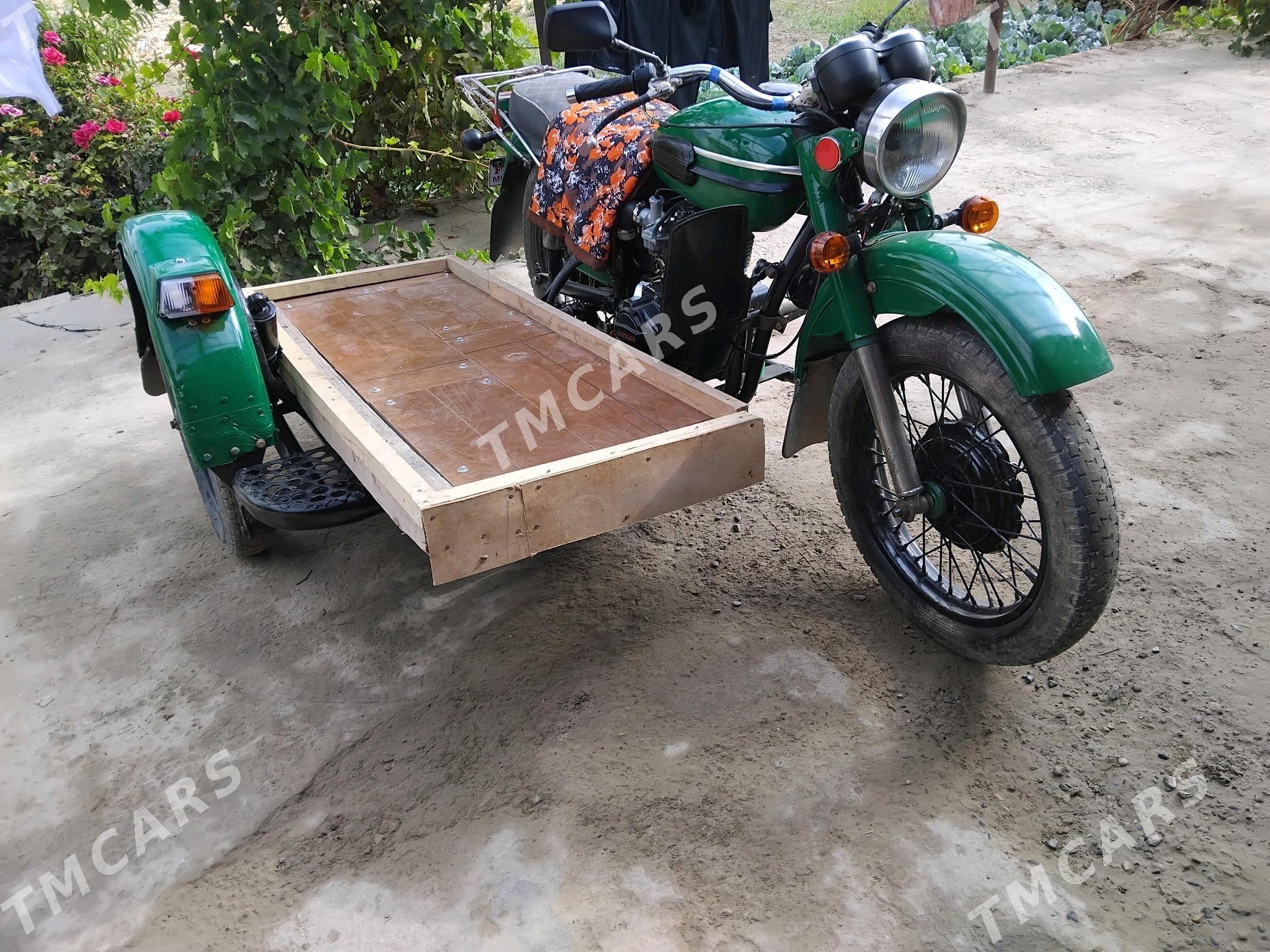 Ural 4320 1994 - 14 000 TMT - Halaç - img 3