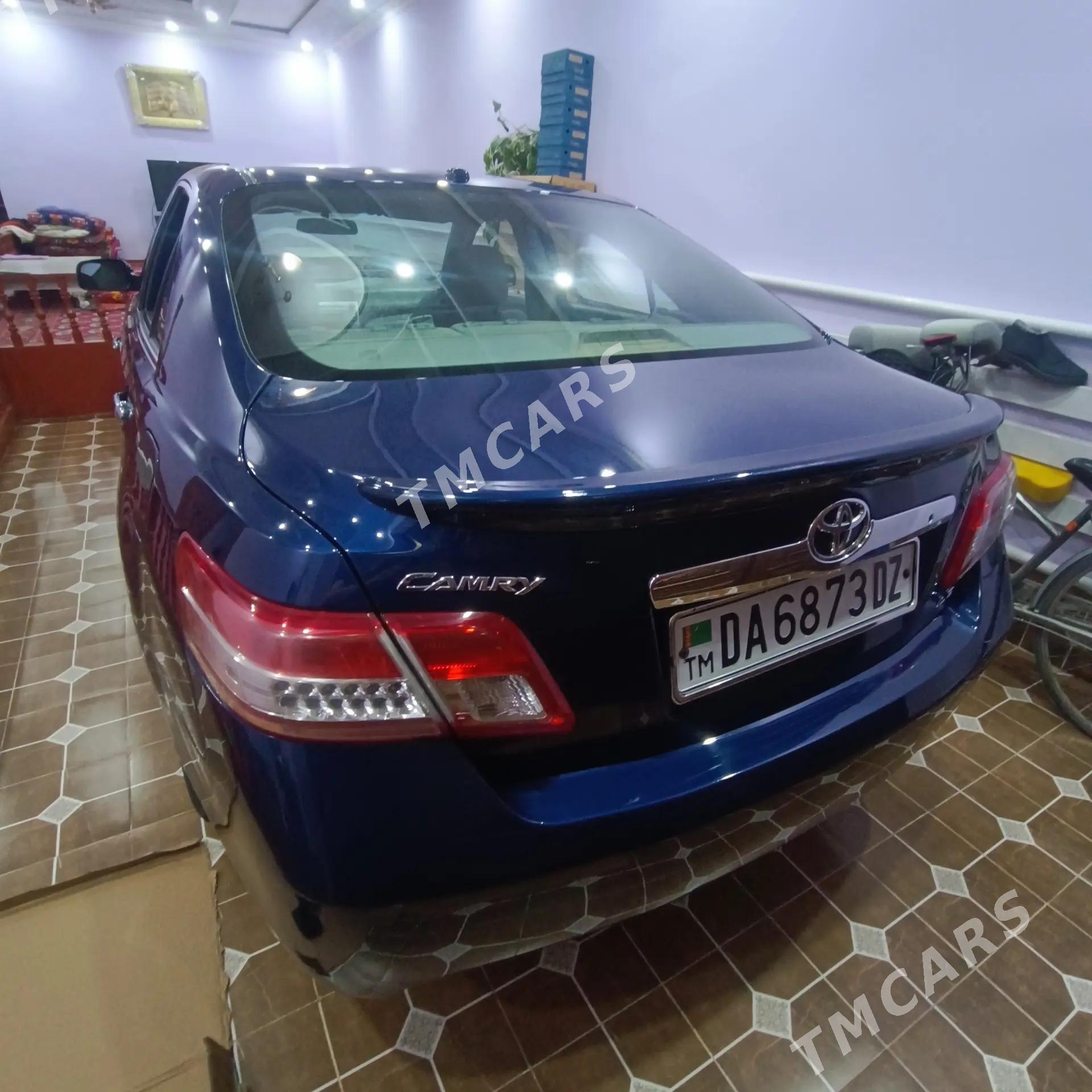 Toyota Camry 2011 - 185 000 TMT - Кёнеургенч - img 5