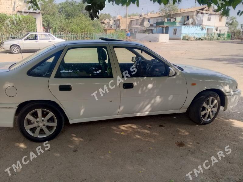 Opel Vectra 1995 - 40 000 TMT - Дашогуз - img 2