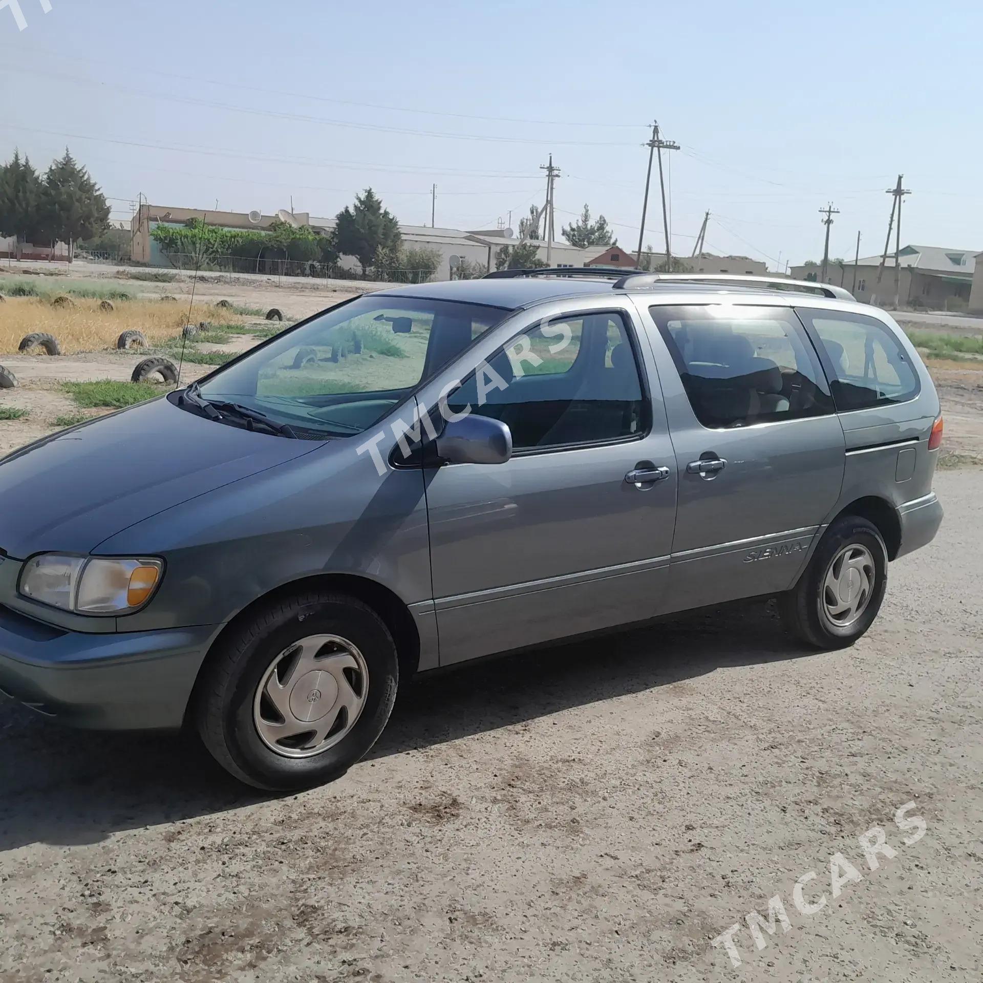 Toyota Sienna 2000 - 165 000 TMT - Туркменабат - img 5