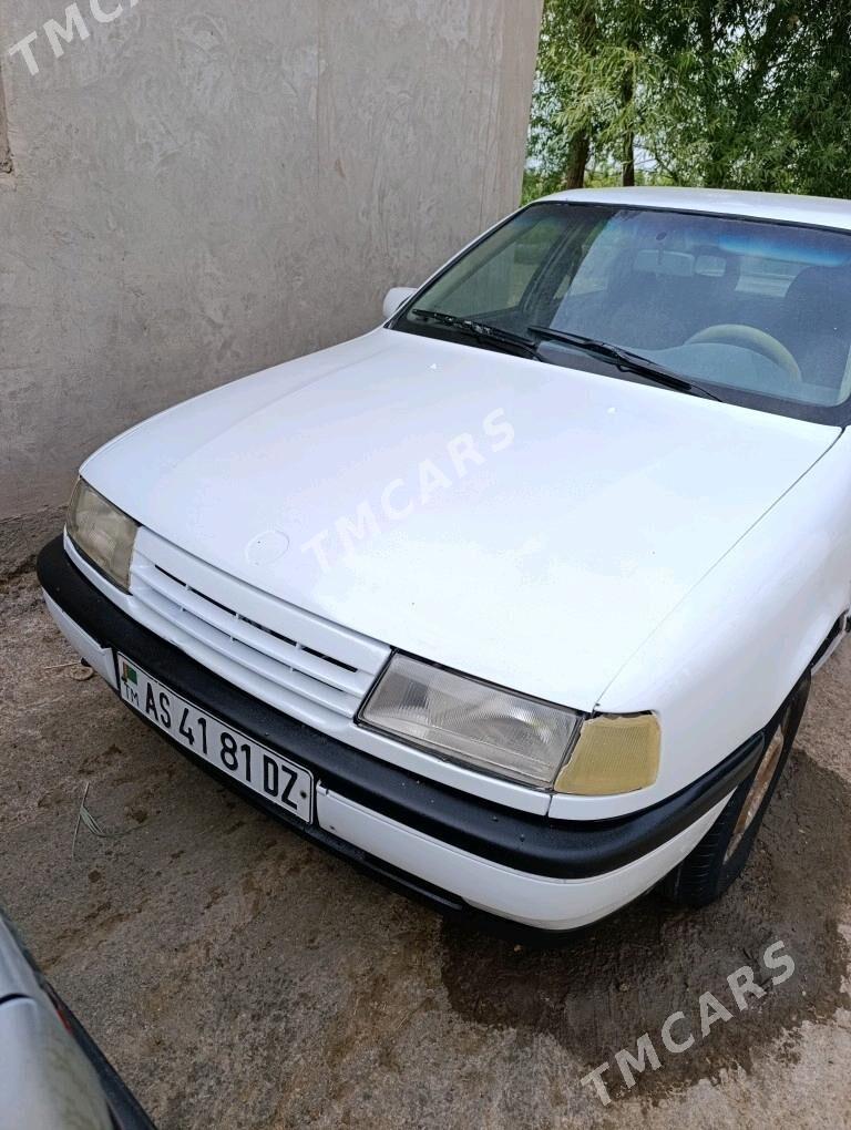 Opel Vectra 1990 - 25 000 TMT - Boldumsaz - img 3