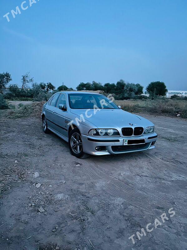 BMW E39 1999 - 115 000 TMT - Дашогуз - img 6