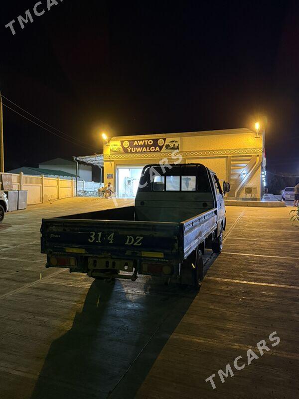 Hyundai H100 2003 - 100 000 TMT - Дашогуз - img 2