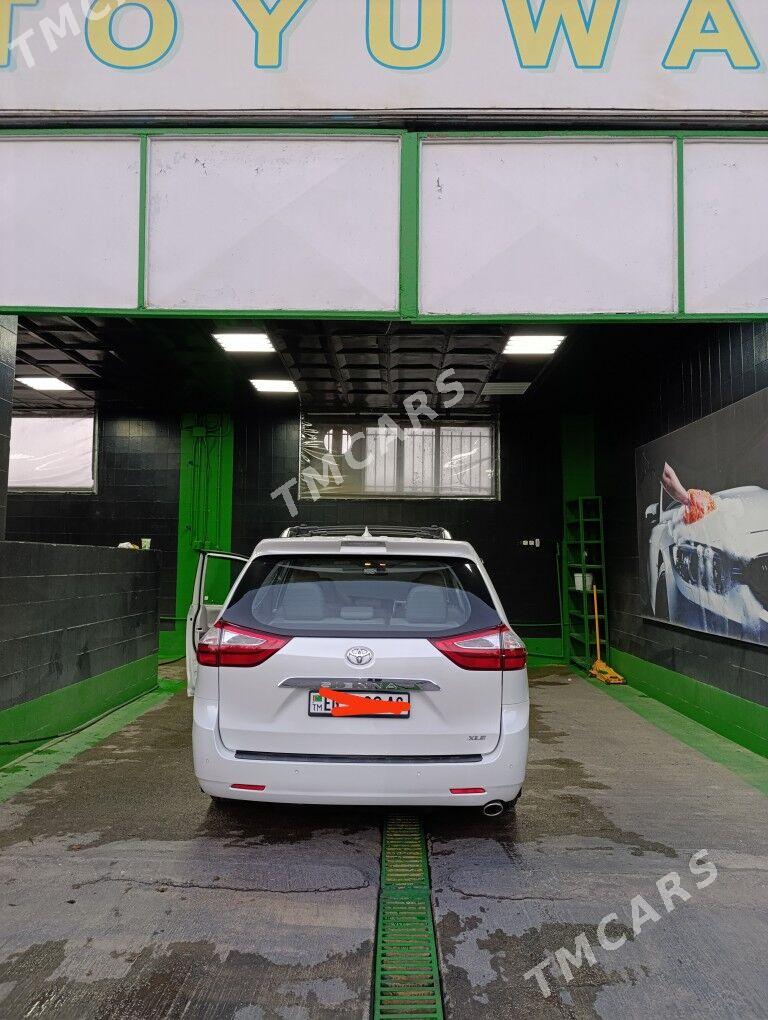 Toyota Sienna 2019 - 420 000 TMT - Aşgabat - img 3