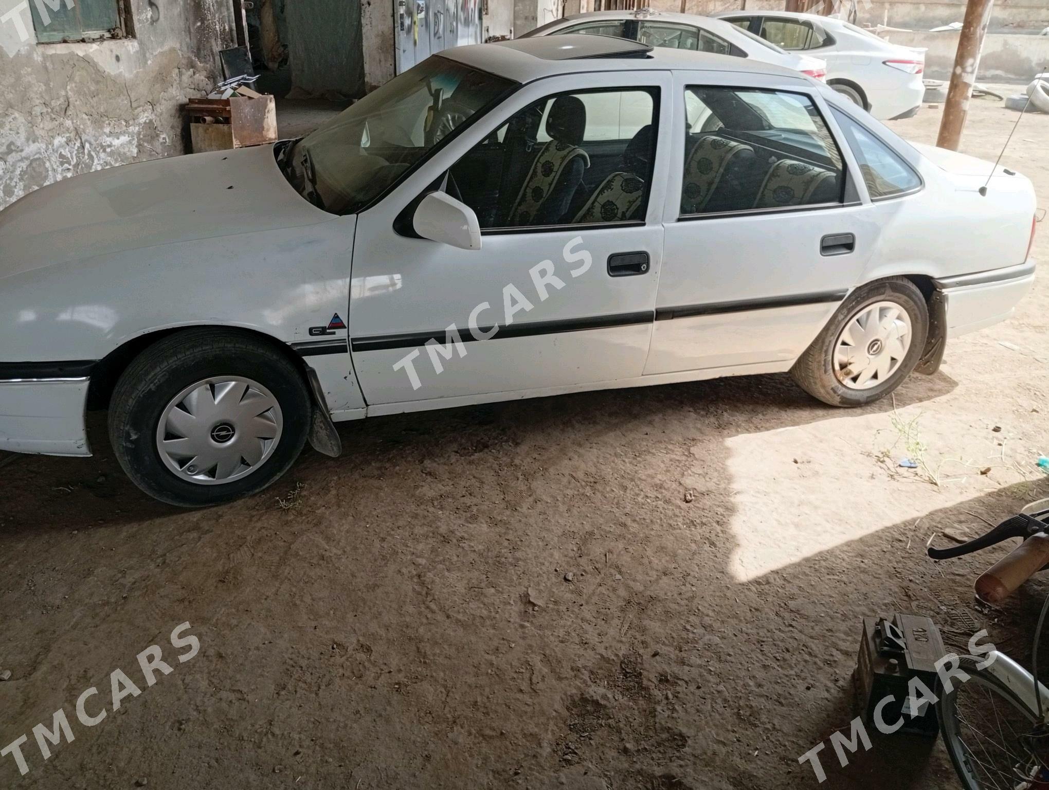 Opel Vectra 1993 - 32 000 TMT - Мары - img 2