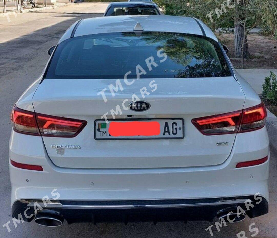 Kia Optima 2019 - 220 000 TMT - Hitrowka - img 6