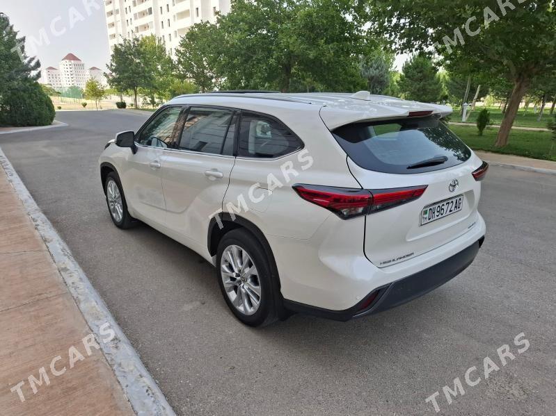 Toyota Highlander 2022 - 590 000 TMT - Ашхабад - img 2