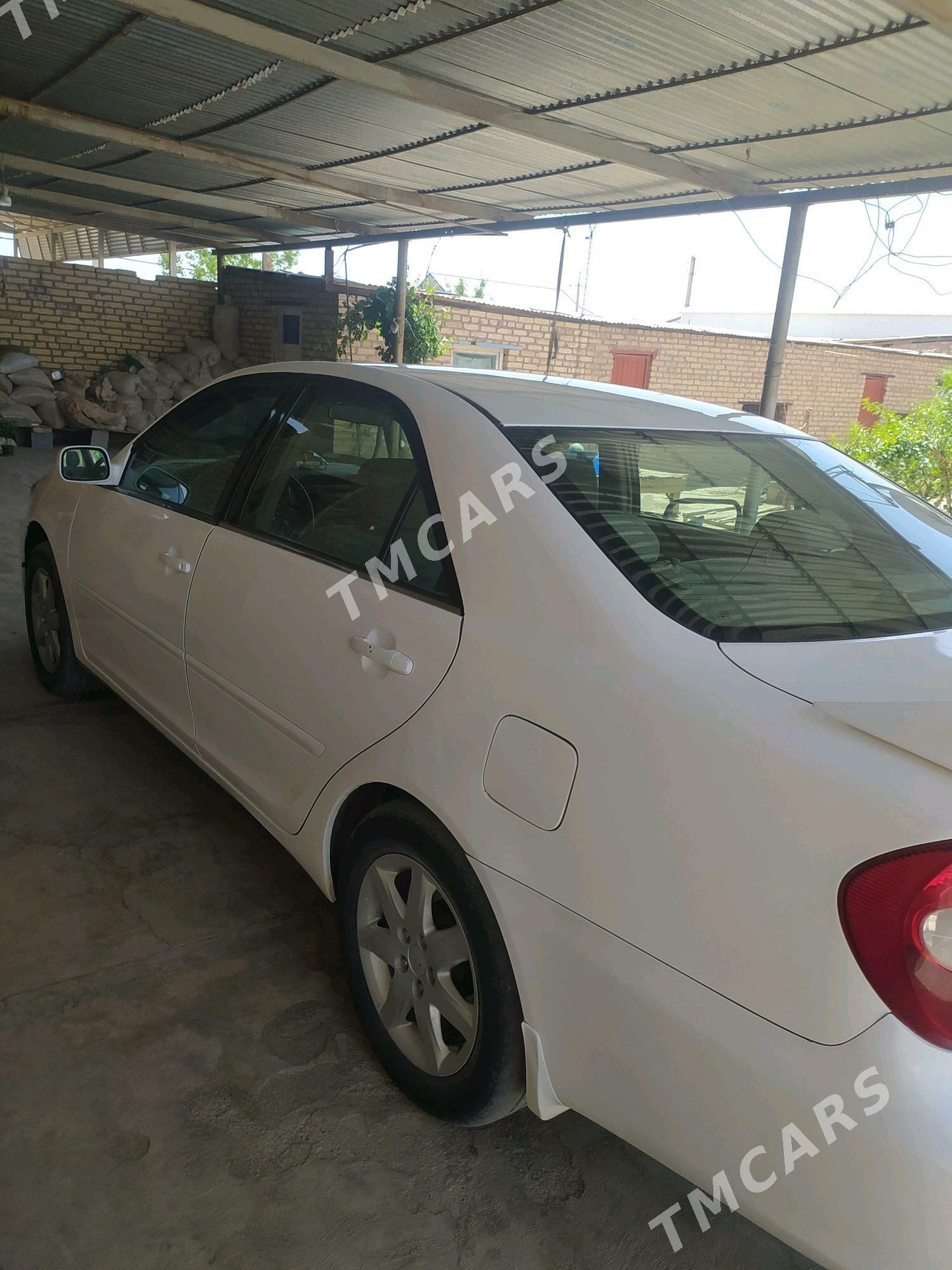 Toyota Camry 2002 - 155 000 TMT - Теджен - img 2