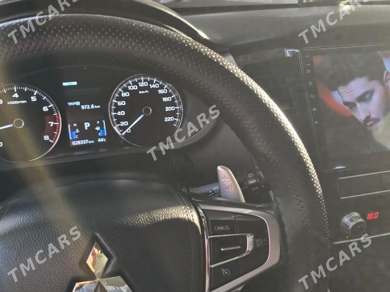 Mitsubishi Pajero 2020 - 410 000 TMT - Мары - img 2