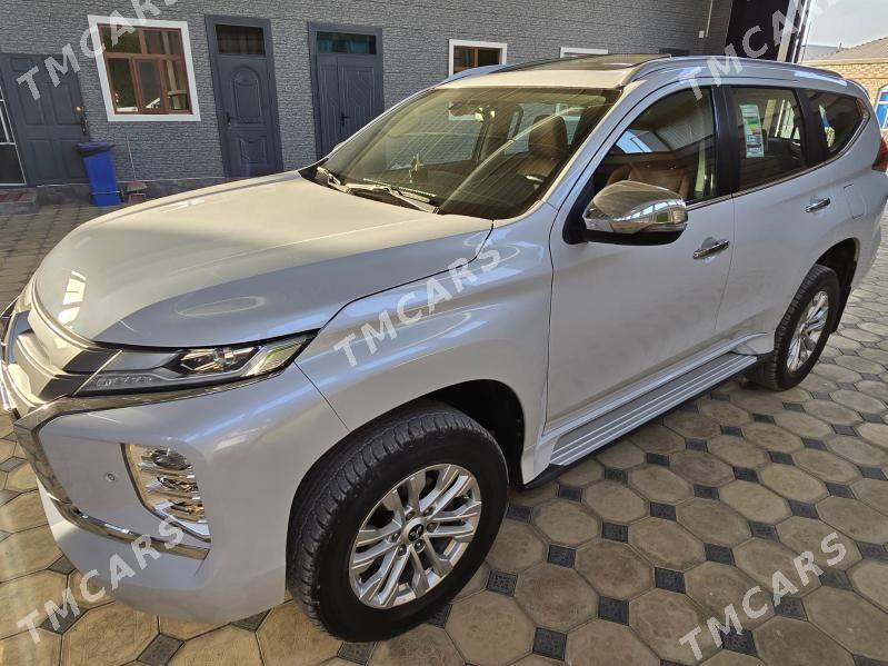 Mitsubishi Pajero 2020 - 410 000 TMT - Мары - img 8