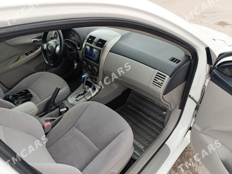 Toyota Corolla 2011 - 157 000 TMT - Кёпетдаг шаёлы - img 4