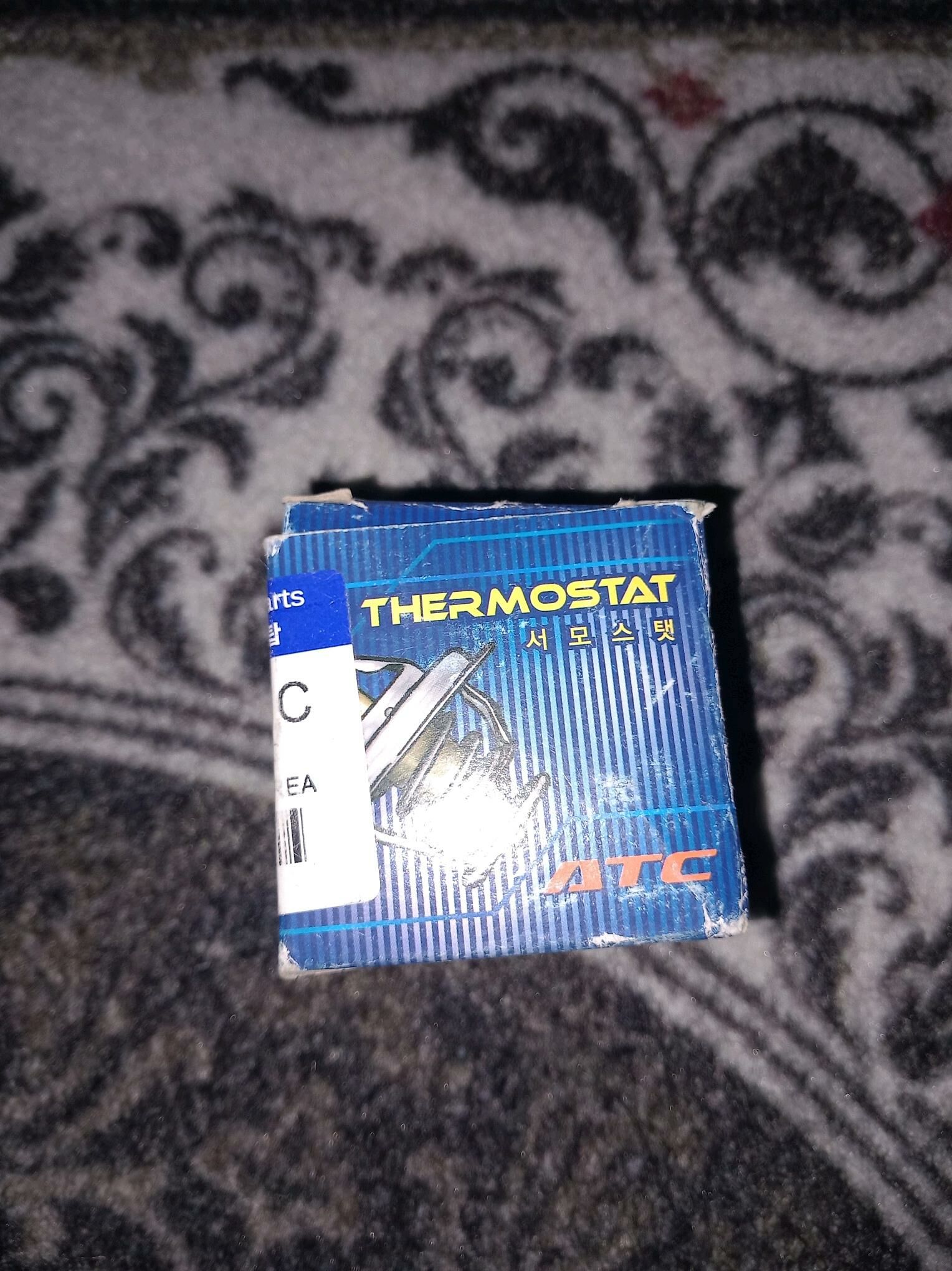 Termostat HYUNDAI 100 TMT - Гёкдже - img 2