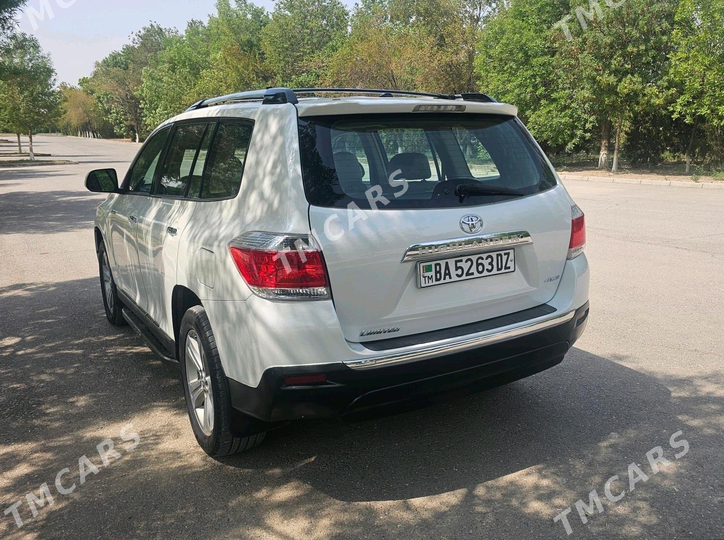 Toyota Highlander 2013 - 350 000 TMT - Дашогуз - img 3