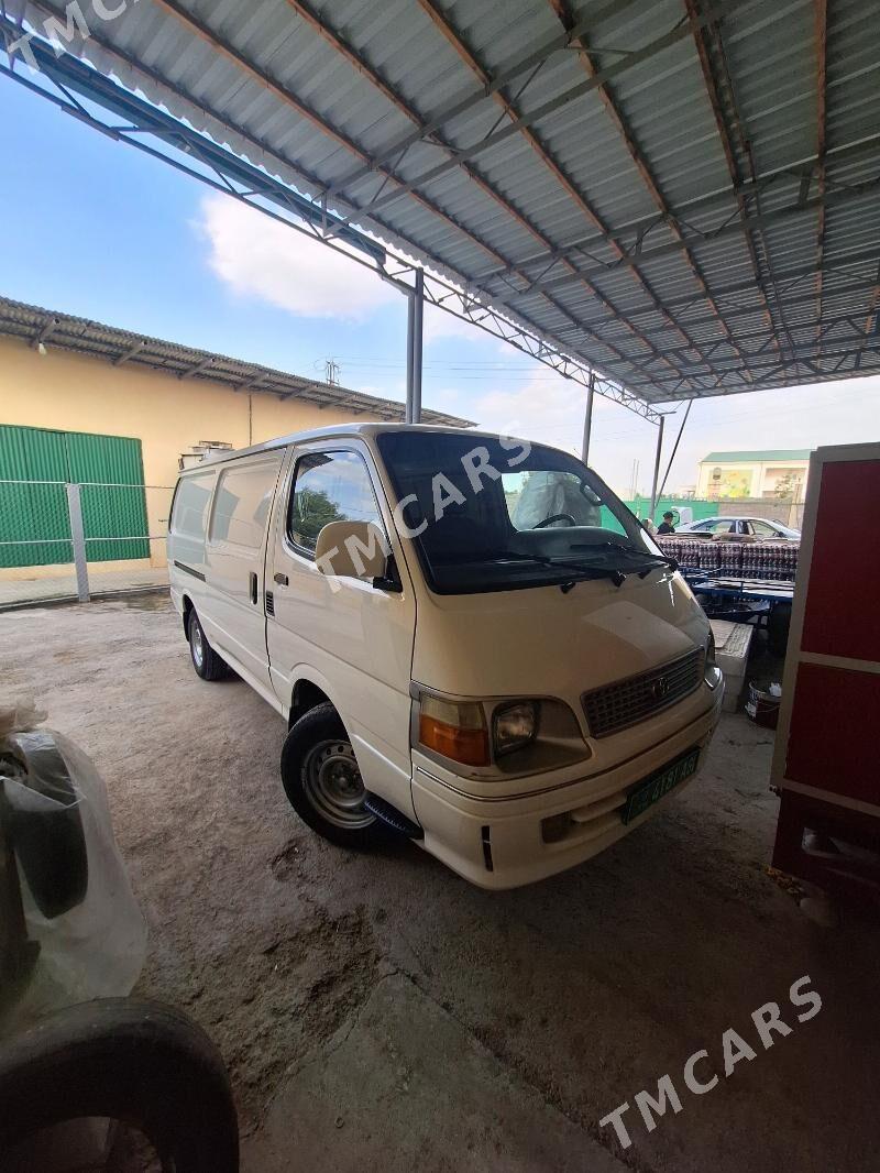 Toyota Hiace 2004 - 125 000 TMT - Büzmeýin - img 2