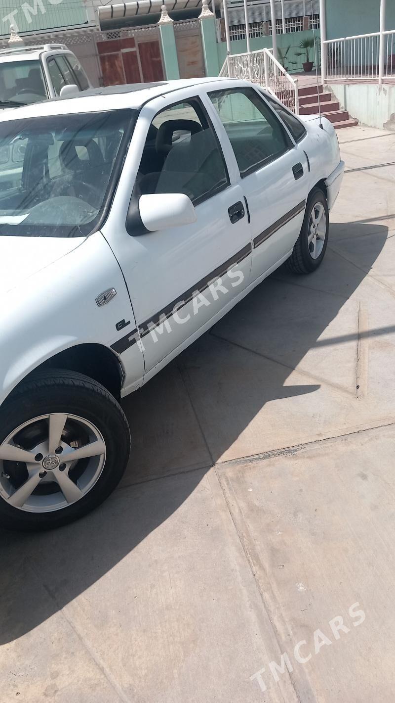 Opel Vectra 1992 - 27 000 TMT - Гёкдепе - img 1