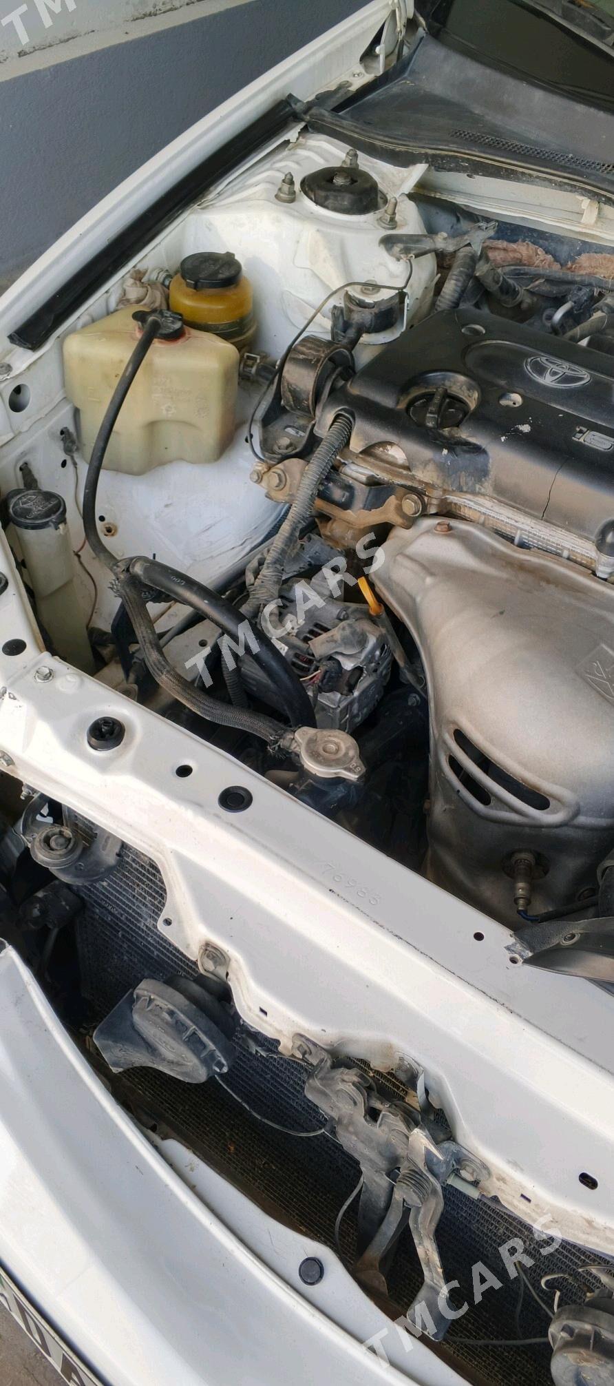 Toyota Camry 2002 - 145 000 TMT - Halaç - img 7