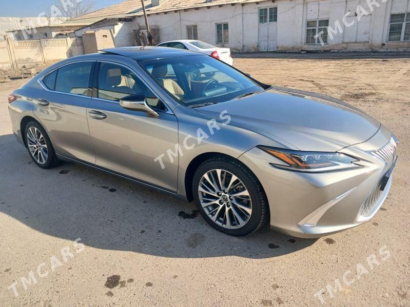 Lexus ES 350 2019 - 570 000 TMT - Мары - img 3