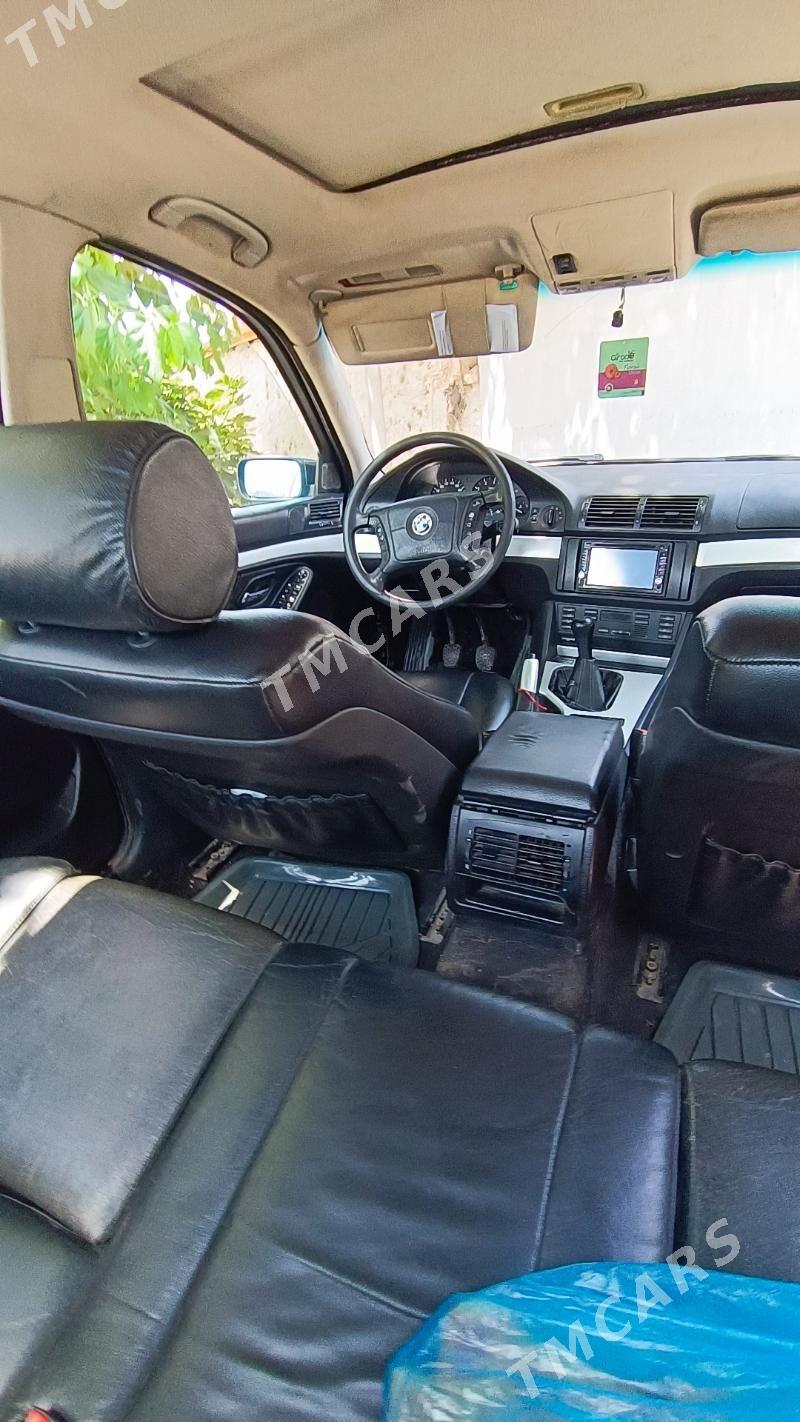 BMW E39 1998 - 71 999 TMT - Mary - img 4