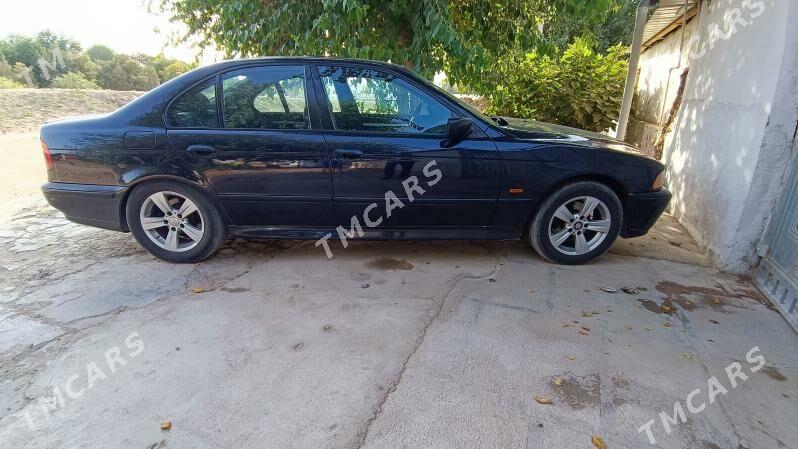 BMW E39 1998 - 71 999 TMT - Mary - img 5
