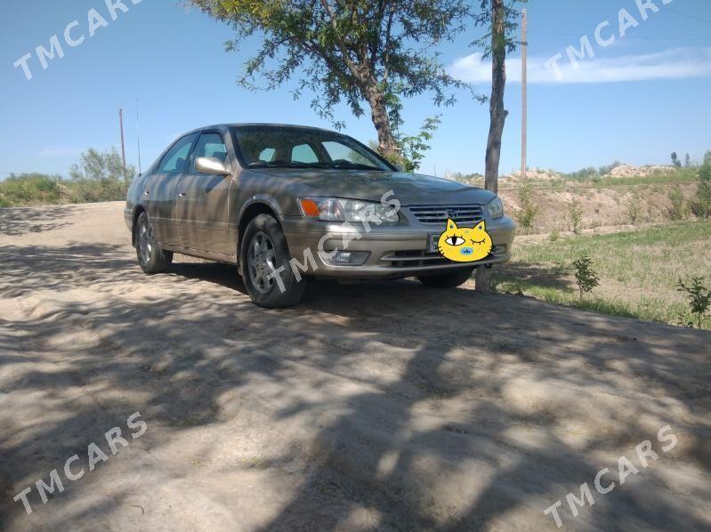 Toyota Camry 2000 - 125 000 TMT - Дашогуз - img 2