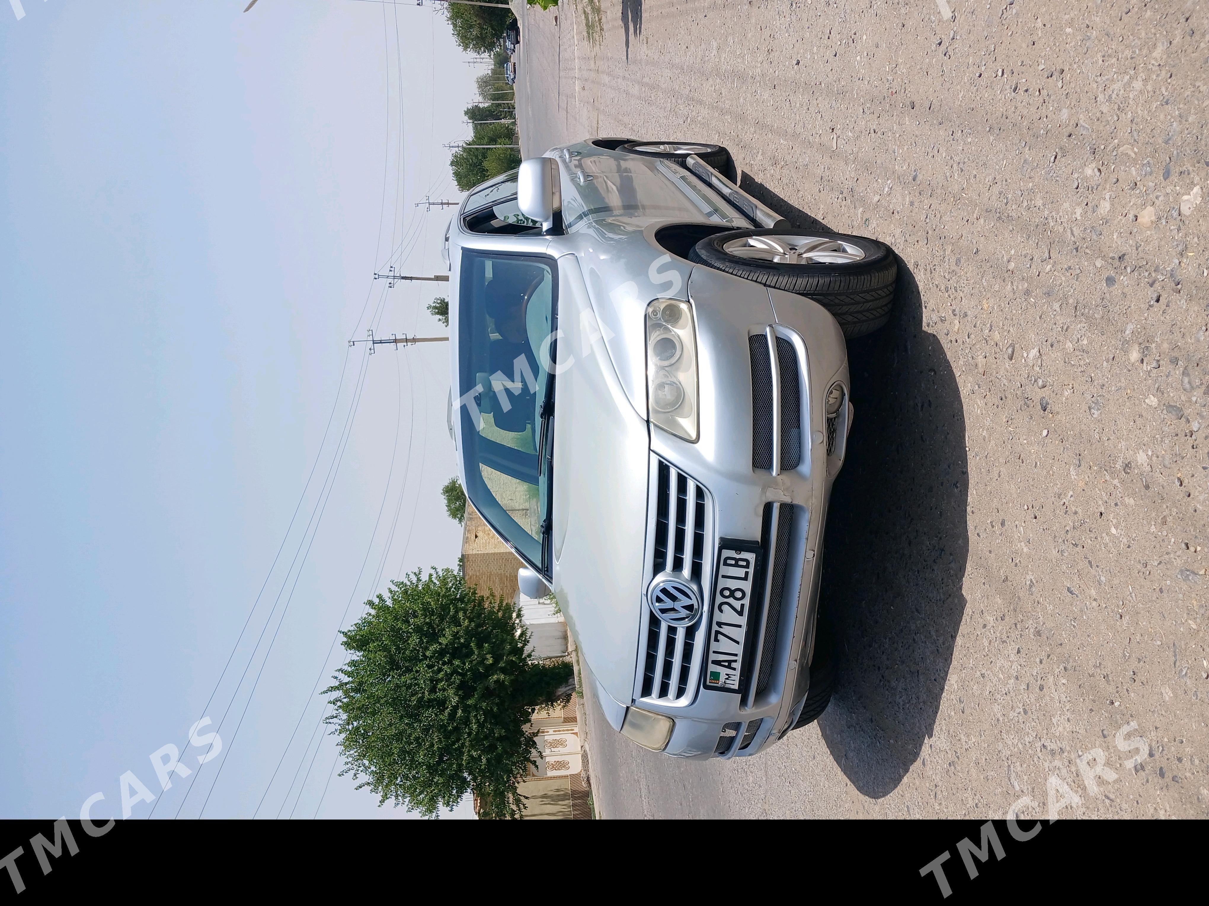 Volkswagen Touareg 2005 - 130 000 TMT - Туркменабат - img 2