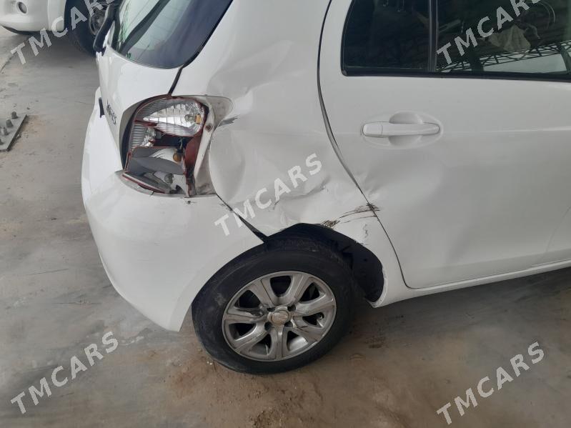 Toyota Yaris 2006 - 50 000 TMT - Bäherden - img 3