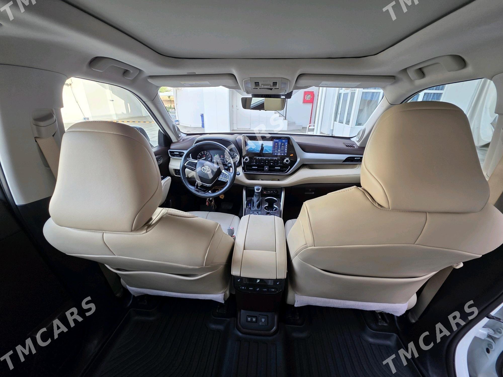 Toyota Highlander 2021 - 750 000 TMT - Мары - img 3
