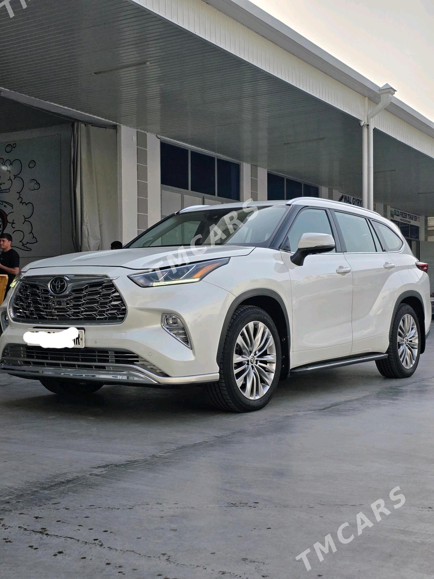 Toyota Highlander 2021 - 750 000 TMT - Мары - img 6