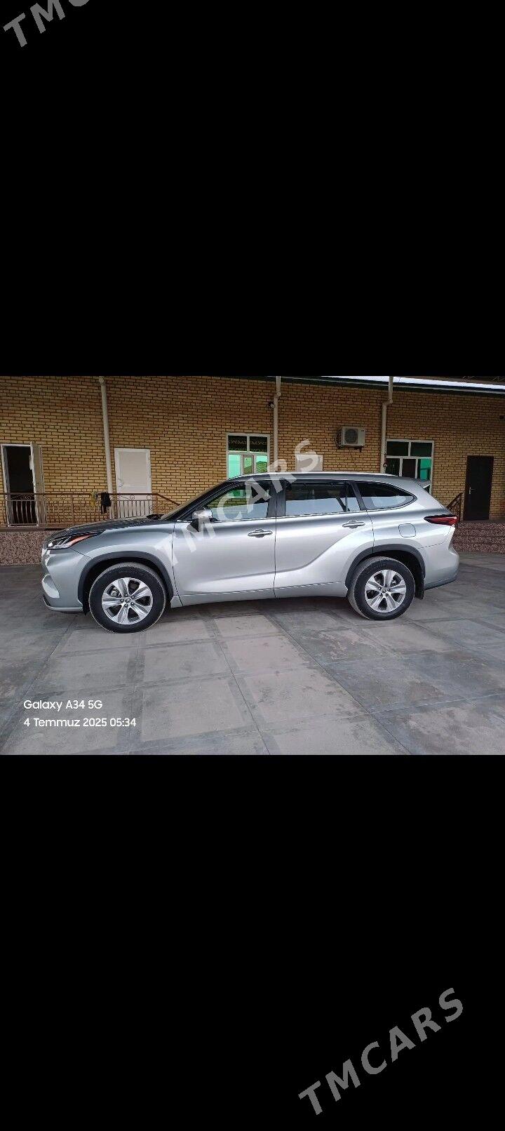 Toyota Highlander 2024 - 480 000 TMT - Мары - img 3