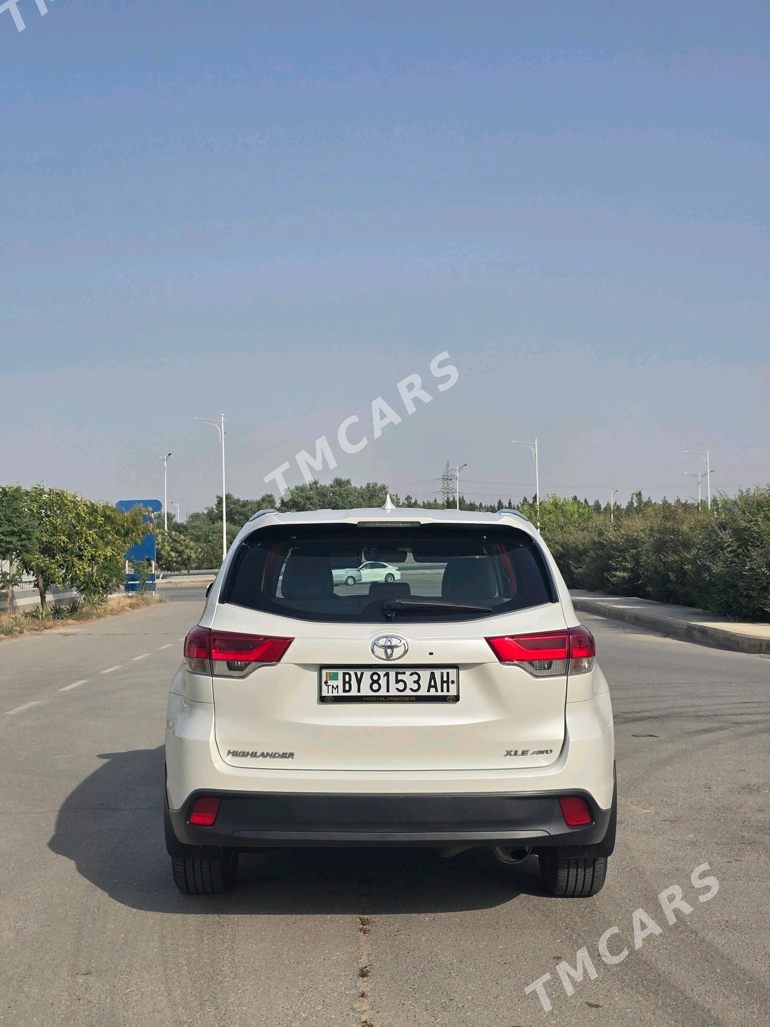 Toyota Highlander 2019 - 430 000 TMT - Aşgabat - img 3