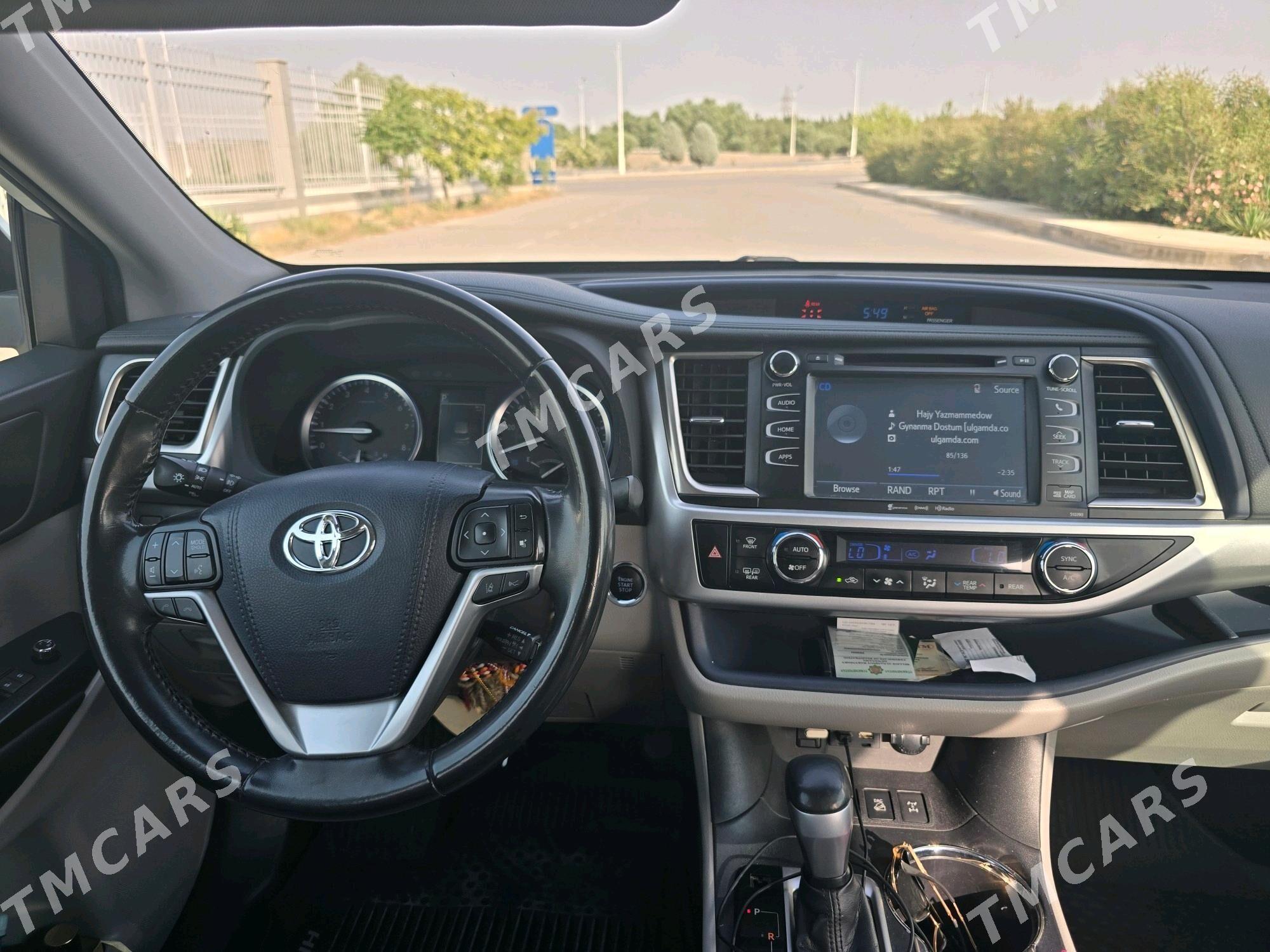 Toyota Highlander 2019 - 430 000 TMT - Aşgabat - img 6
