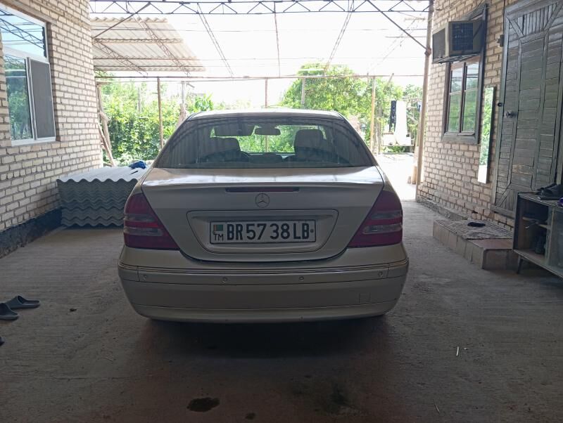 Mercedes-Benz C-Class 2001 - 75 000 TMT - Türkmenabat - img 6