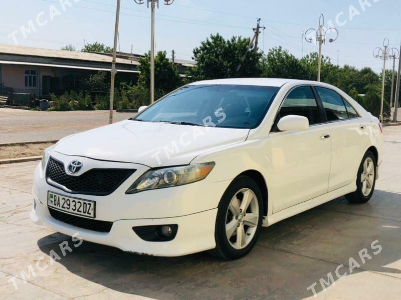 Toyota Camry 2011 - 190 000 TMT - Дашогуз - img 5