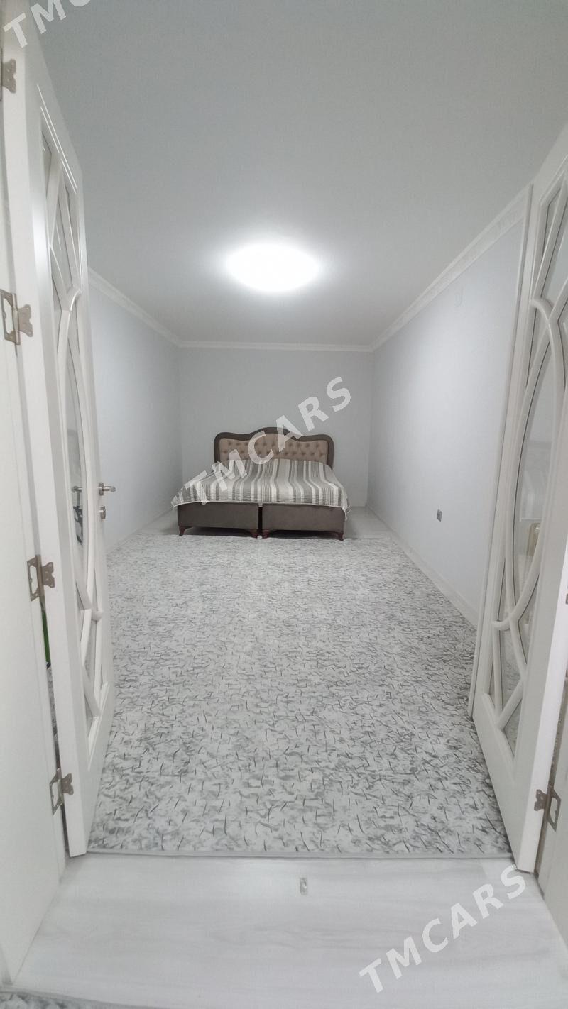 Центр.1этаж.1в2комн - Ашхабад - img 2