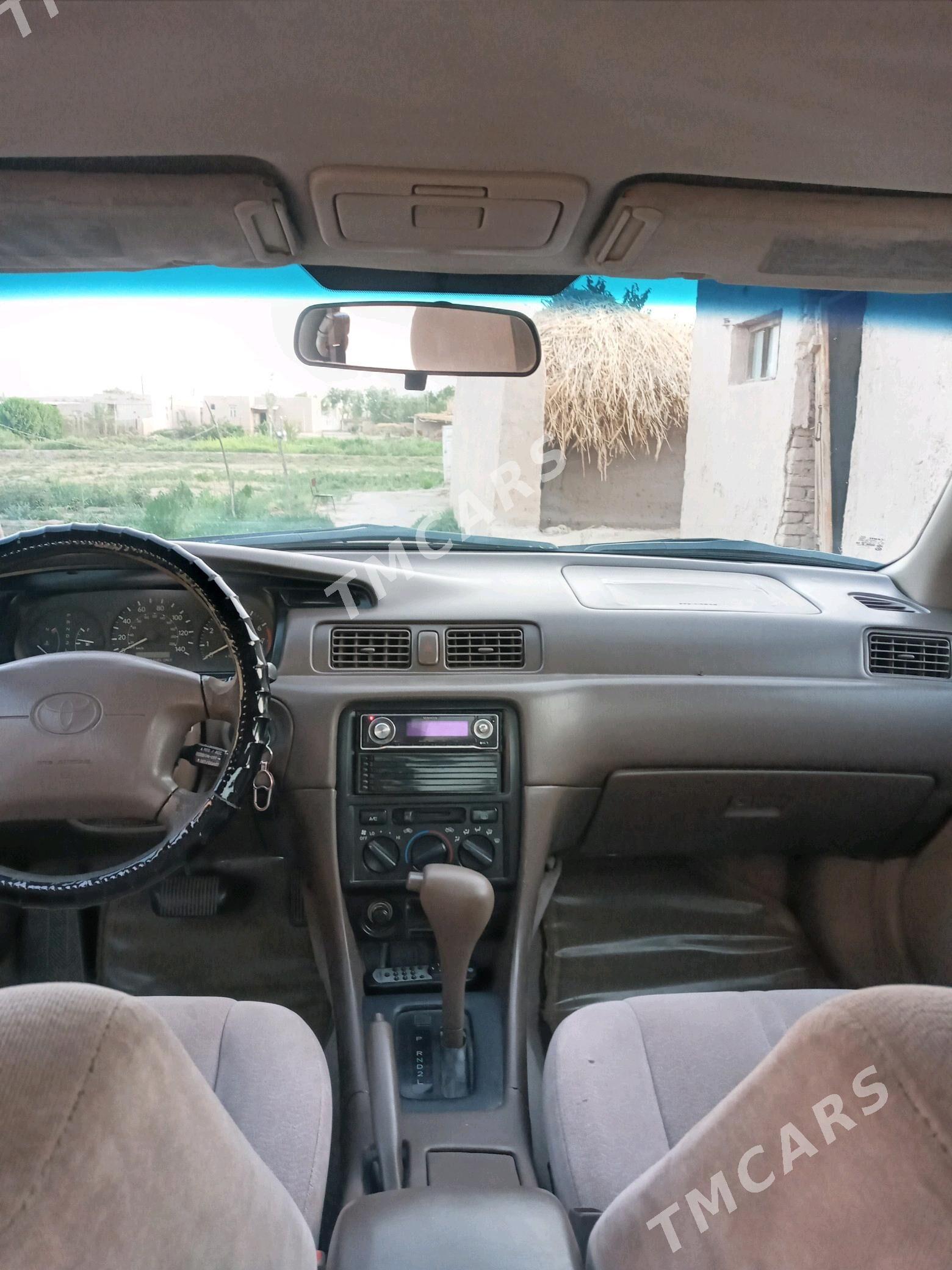 Toyota Camry 1997 - 107 000 TMT - Гурбансолтан Едже - img 6
