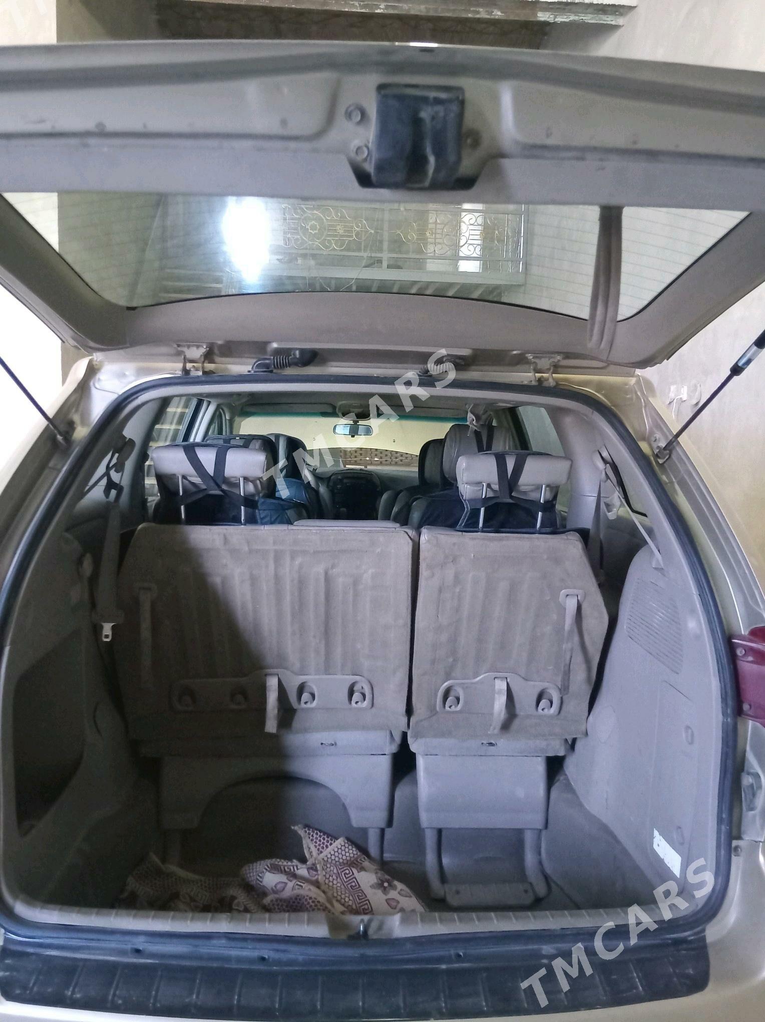 Toyota Sienna 2004 - 210 000 TMT - Türkmenabat - img 10